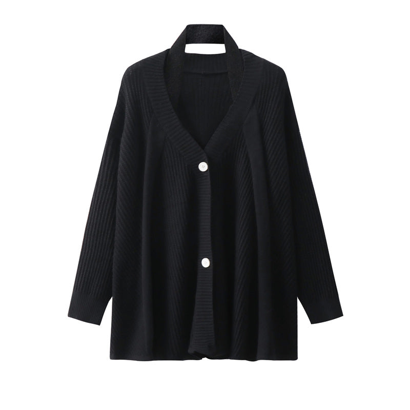 Long sleeved V-neck loose top sweater