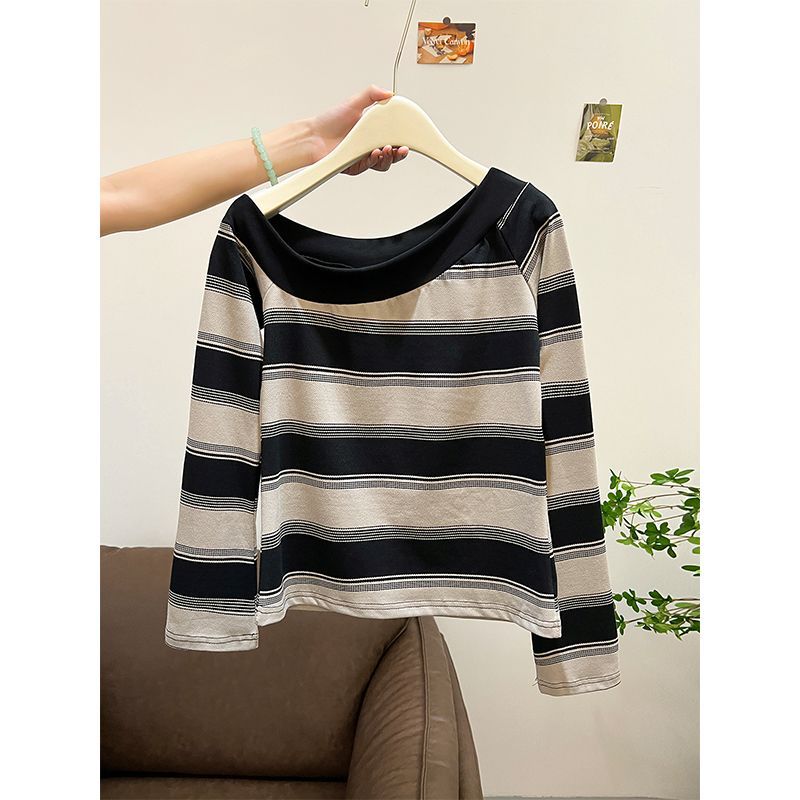 Chic Asymmetrical Shoulder Neckline Stripe Long Sleeve T-Shirt for Women, Black and Gray Striped Fashion Top with Unique Design, Casual Streetwear Style