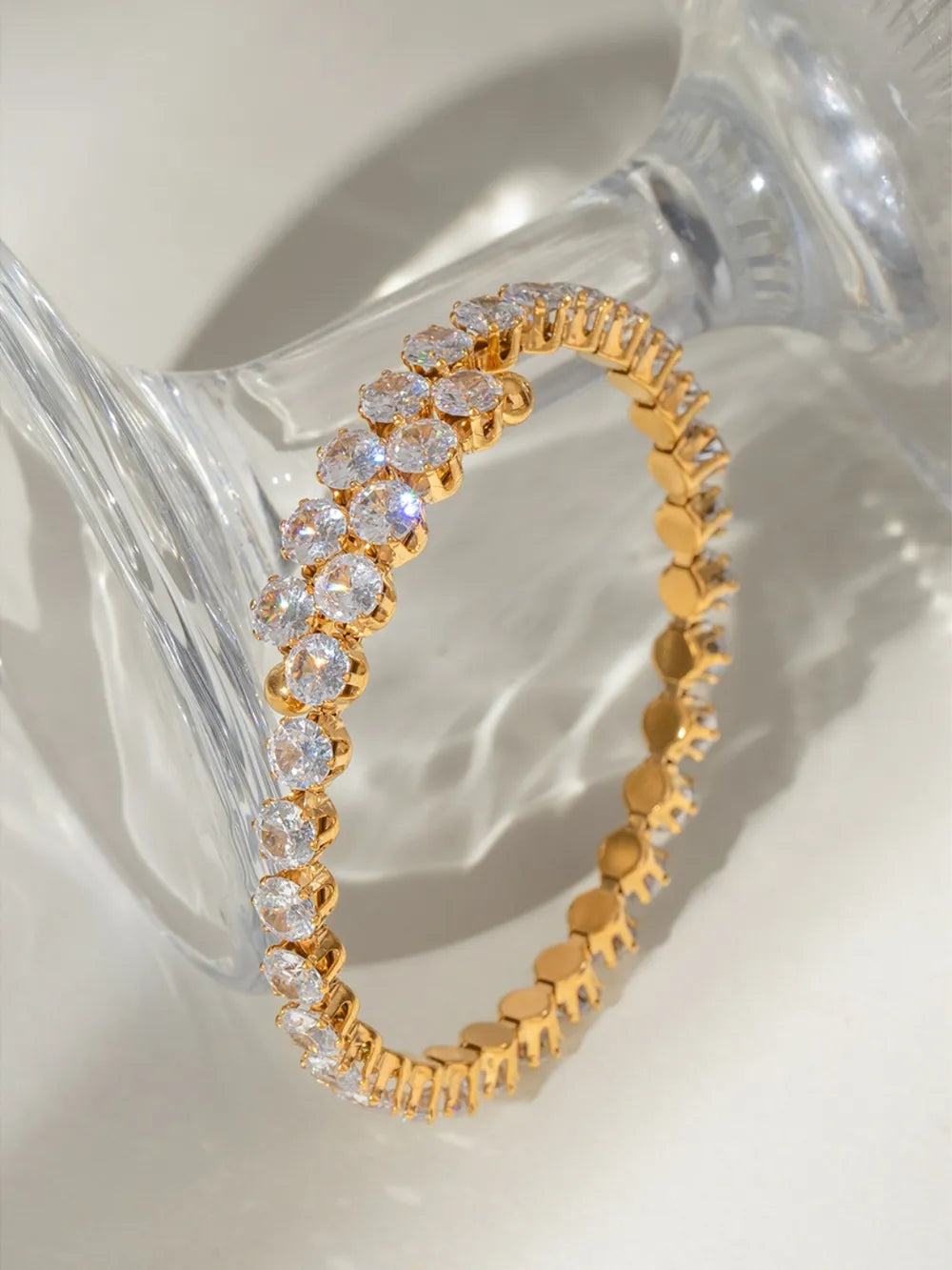 Bracelet Acier Inoxydable Incrusté Zircon | Bijou Élégant Femme | Accessoire Mode