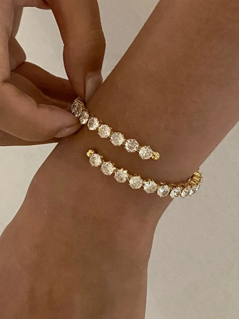Bracelet Acier Inoxydable Incrusté Zircon | Bijou Élégant Femme | Accessoire Mode