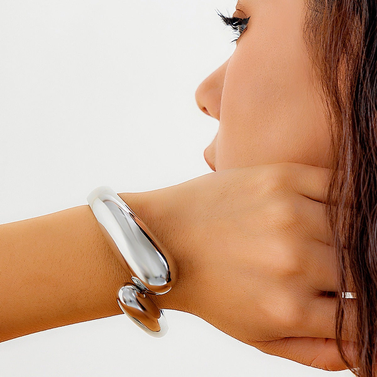 Bracelet Femme Goutte d'Eau Métal | Surface Photosensible Ressort | Bijou Tendance
